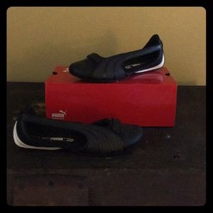 Puma Espera III Nu Basic sneaker in black